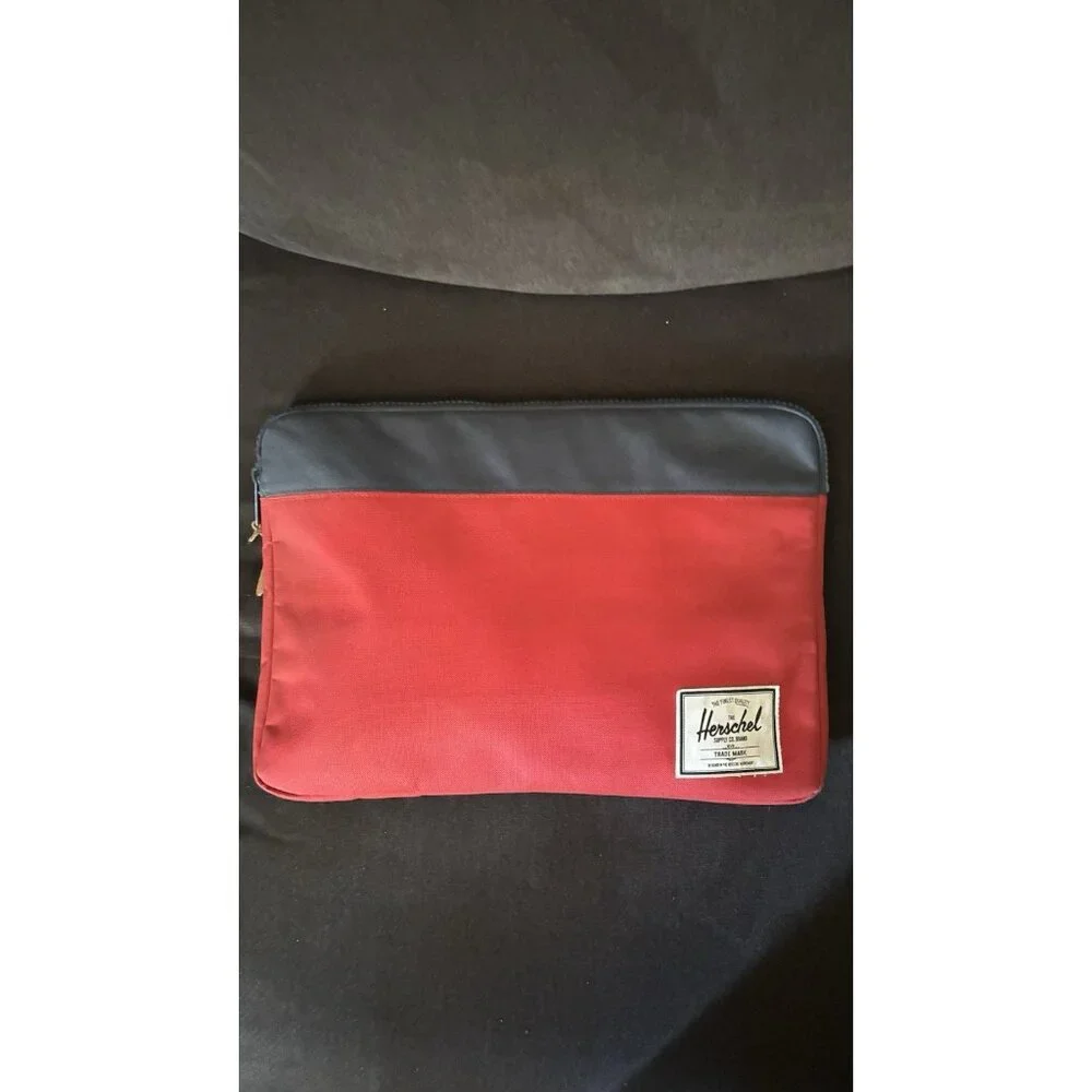 Herschel Laptop Sleeve, Red & Blue For 15 Inch Laptop